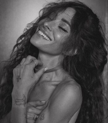 Full leaked Sarah shahi page private onlyfans photo