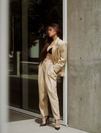 Full leaked Sarah shahi private onlyfans photo