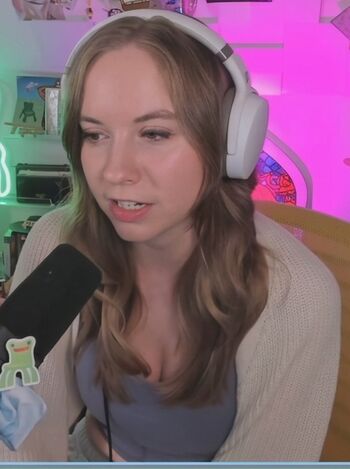 Full leaked Sarahpodz private onlyfans photo