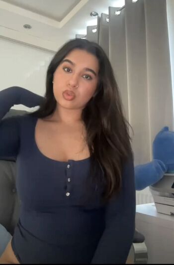 Full leaked Saranaya choudhary private onlyfans photo
