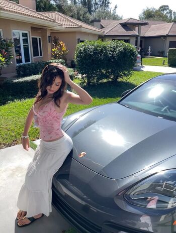 Full leaked Saraxoxo private onlyfans photo