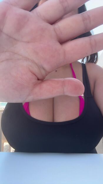 Full leaked Sarettinablue private onlyfans photo