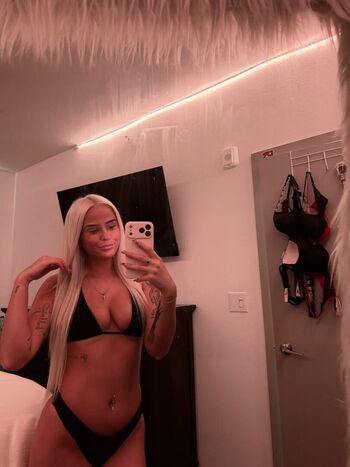 Full leaked Sariahxxx private onlyfans photo