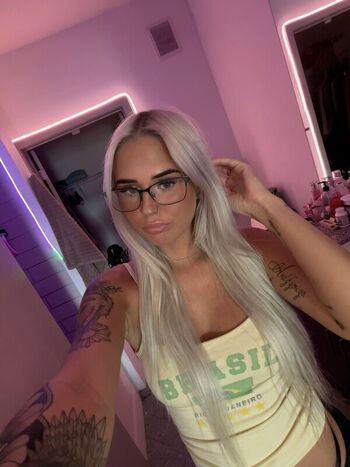 Full leaked Sariahxxx private onlyfans photo