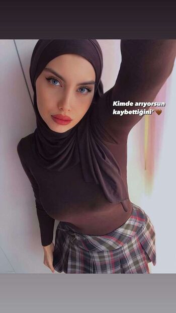 Full leaked Sariikubraa private onlyfans photo