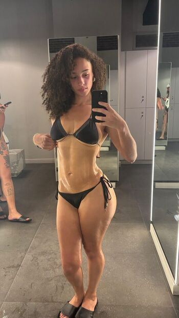 Full leaked Sarina private onlyfans photo