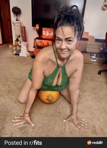 Full leaked Sassybrunette private onlyfans photo