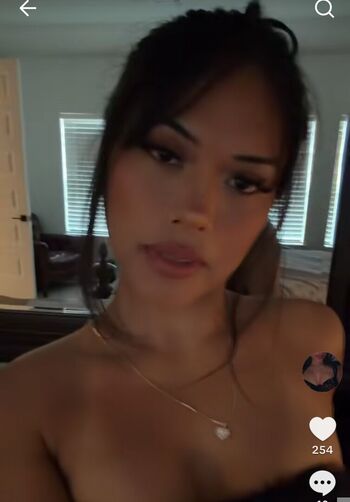 Full leaked Sassygirl private onlyfans photo