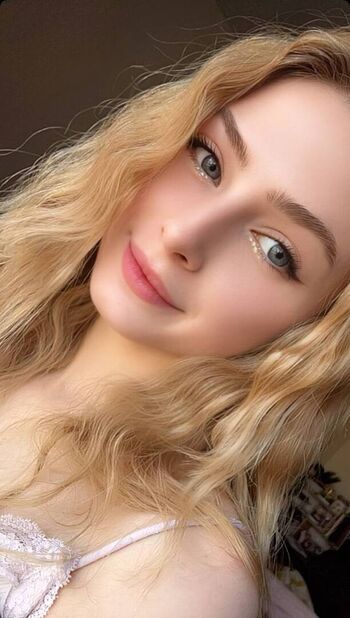 Full leaked Sassynessa private onlyfans photo