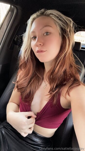 Satiella Cosplay