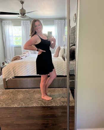 Full leaked Savagemomlife private onlyfans photo