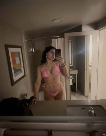 Full leaked Savliftss private onlyfans photo
