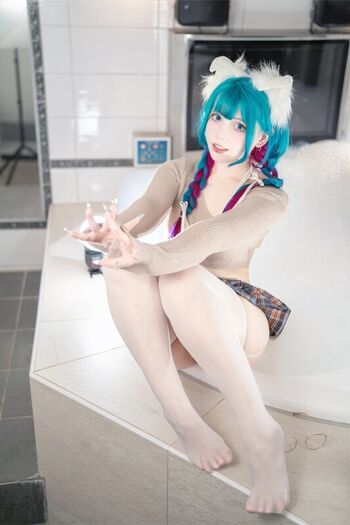 Saya Scarlet
