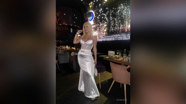 Full leaked Scarlett private onlyfans photo