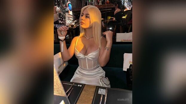 Full leaked Scarlett private onlyfans photo