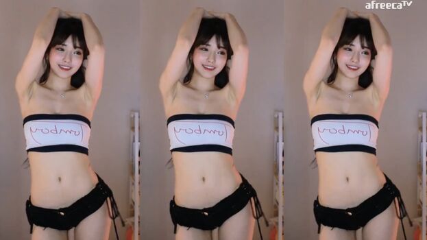 Full leaked Se yeon private onlyfans photo