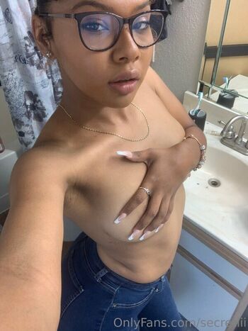 Full leaked Secretiii private onlyfans photo