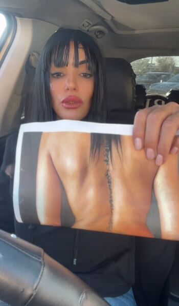 Full leaked Selatahsah private onlyfans photo