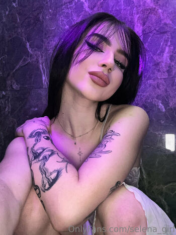 Full leaked Selena girl private onlyfans photo