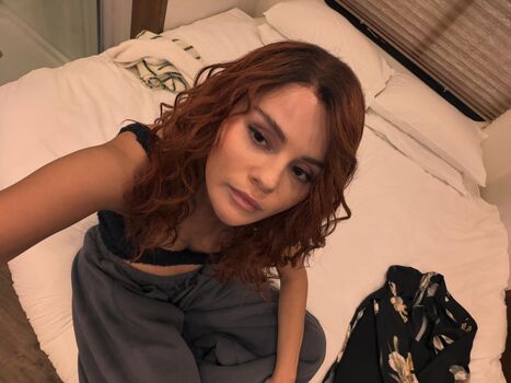 Full leaked Selena gomez page private onlyfans photo