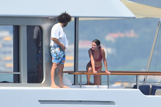 Full leaked Selena gomez  page private onlyfans photo