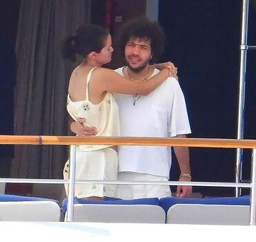 Full leaked Selena gomez  page private onlyfans photo