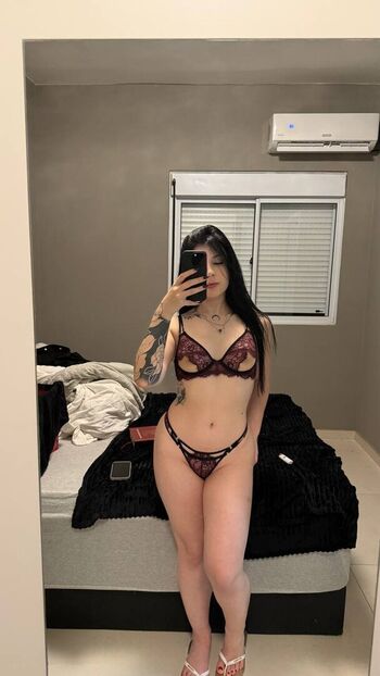 Full leaked Seliinacat private onlyfans photo