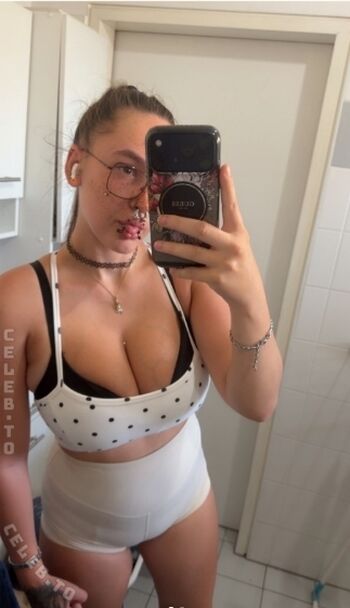 Full leaked Selina marie gigerl private onlyfans photo