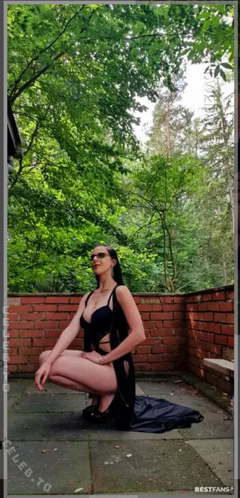 Full leaked Senta kristall private onlyfans photo