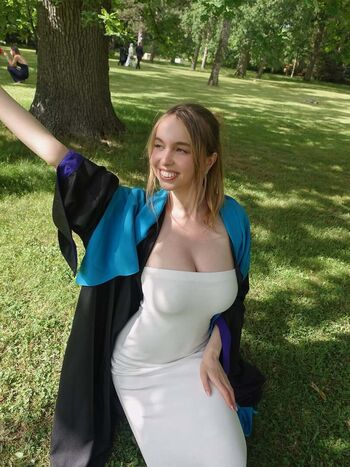 Full leaked Serena skybourne page private onlyfans photo