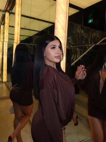 Full leaked Serenaaz private onlyfans photo