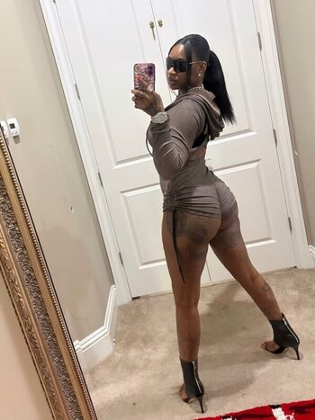 Full leaked Sexxy red  page private onlyfans photo