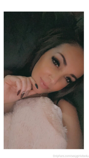 Full leaked Sexygirlvibeu private onlyfans photo