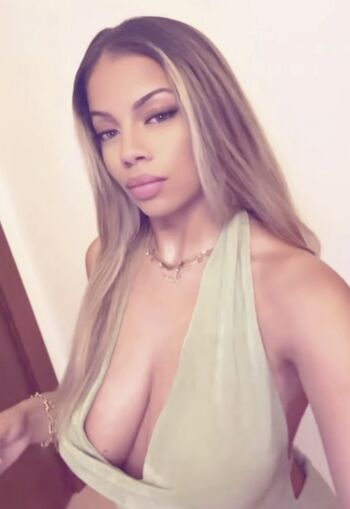 Full leaked Sftr fr private onlyfans photo