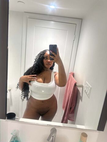 Full leaked Andrea reilly/ private onlyfans photo