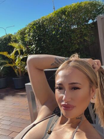 Full leaked Shae haylee private onlyfans photo