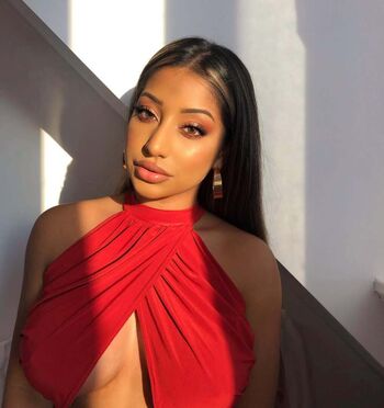 Full leaked Shaweena private onlyfans photo