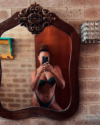 Full leaked Sheron menezes private onlyfans photo