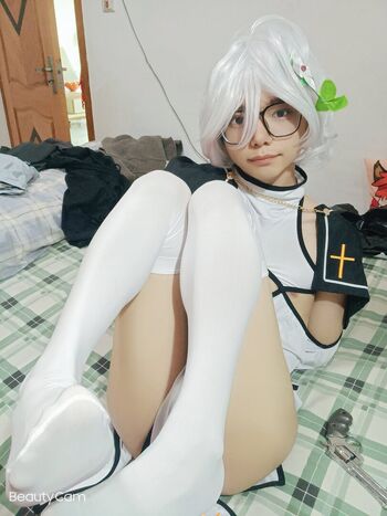 Shigure_Yolkoo