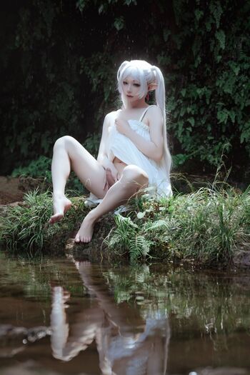 Full leaked Shiliuyelei private onlyfans photo