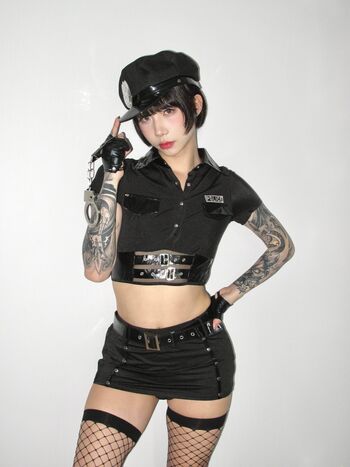 Full leaked Shiliuyelei page private onlyfans photo