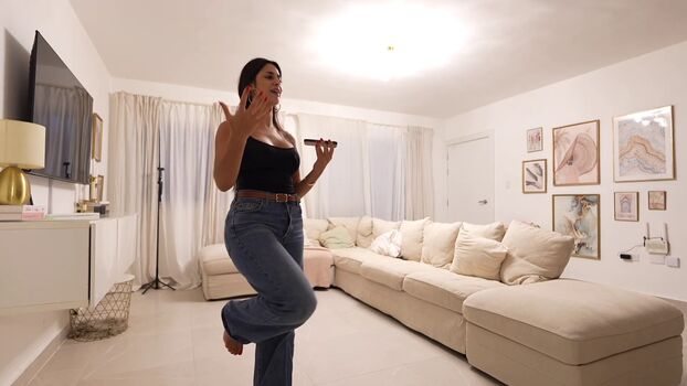 Full leaked Shirin azami page private onlyfans photo