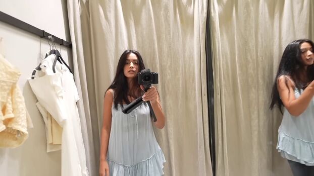 Full leaked Shirin azami page private onlyfans photo