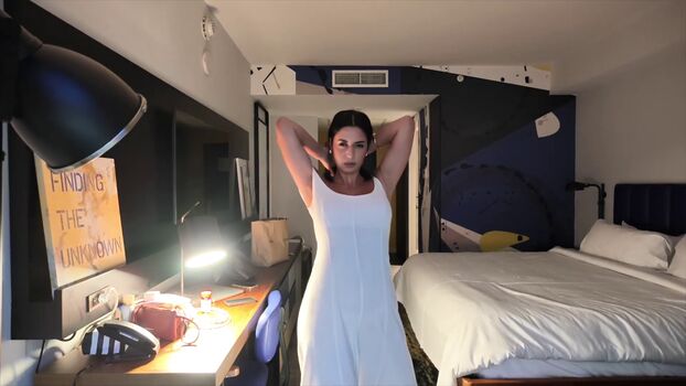 Full leaked Shirin azami page private onlyfans photo