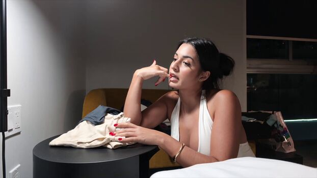 Full leaked Shirin azami private onlyfans photo