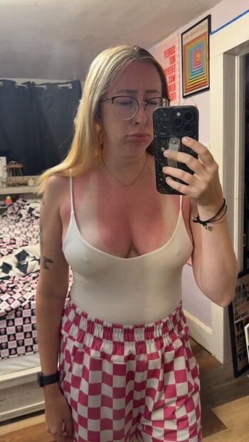 Full leaked Shmomo private onlyfans photo