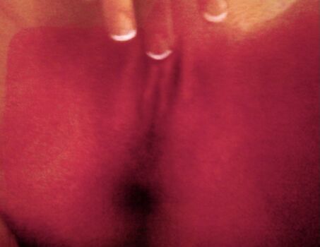 Full leaked Show your girlfriend page private onlyfans photo