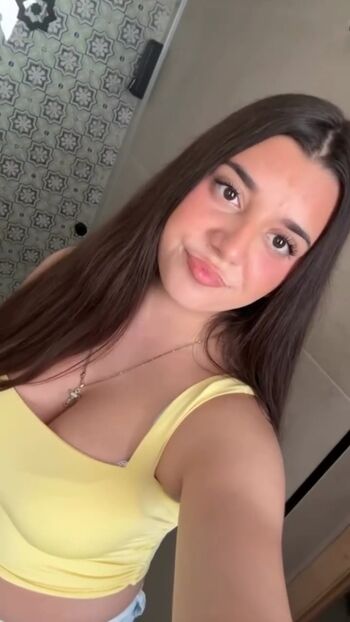 Show Your Girlfriend