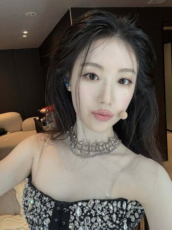 Full leaked Shuhua private onlyfans photo