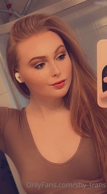 Full leaked Shy trans private onlyfans photo